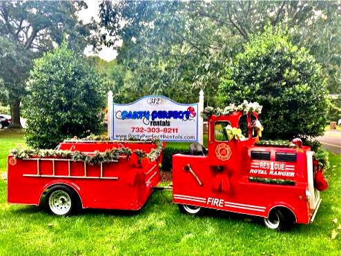 Christmas Fire Truck  Image